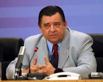 Σημαντική πολιτική δύναμη και όχι ακροδεξιό κόμμα ο ΛΑΟΣ, δήλωσε ο Γ.Καρατζαφέρης