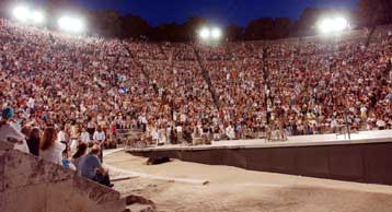 Με τις «Τρωάδες» του Ευριπίδη ανοίγουν την Παρασκευή τα Επιδαύρια 2004