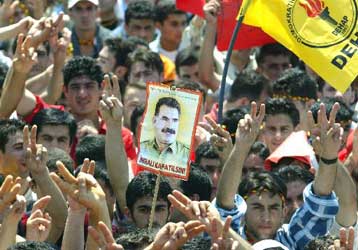 Αποφασισμένοι να διακόψουν την εκεχειρία με τις τουρκικές δυνάμεις οι Κούρδοι αντάρτες