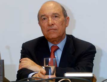 Σενάρια για μεταπήδηση του Κώστα Σημίτη σε ευρωπαϊκό πόστο