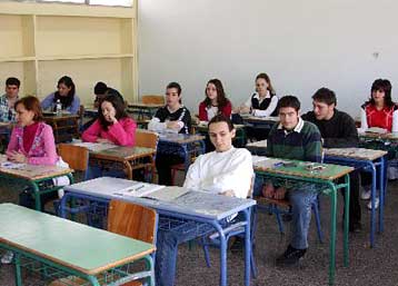 Τα Ειδικά Μαθήματα παίρνουν τη σκυτάλη των Πανελλαδικών