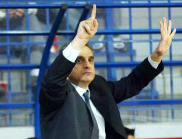 Προπονητής του Μακεδονικού ο Αργύρης Πεδουλάκης