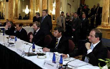 Αδιαφορία και επιφυλακτικότητα τα αίτια της αποχής κατά τον Κώστα Καραμανλή