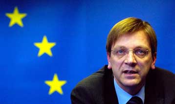 Στην ανάληψη της προεδρίας της Κομισιόν από τον Γκι Φέρχοφστατ εμμένει το Βερολίνο