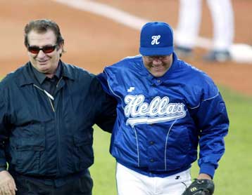 Απεβίωσε ο προπονητής της εθνικής ομάδας μπέιζμπολ, Ρομπ Ντέρκσεν