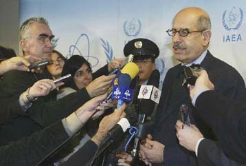 Η ΙΑΕΑ επικύρωσε ψήφισμα που επικρίνει το Ιράν για ανεπαρκή συνεργασία