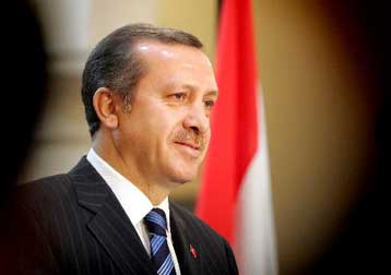Διαψεύδει ο Ερντογάν αλλαγή στάσης ως προς την αυτονομία των Κούρδων του Β.Ιράκ