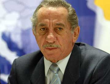 Χαιρετίζει η Λευκωσία την υιοθέτηση της Συνταγματικης Συνθήκης της ΕΕ