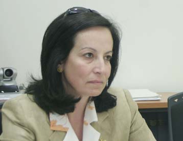 Τέλος στην περίοδο χάριτος για την κυβέρνηση δίνει η Αννα Διαμαντοπούλου