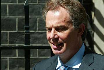 Αντιμέτωπος με τους ευρωσκεπτικιστές στη Βρετανία ο Τόνι Μπλερ