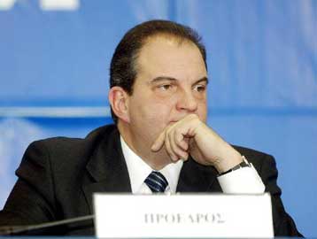 Το 2005 η απόφαση του Κ.Καραμανλή για την προεδρική υποψηφιότητα