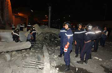 Έκρηξη-μυστήριο σε σταθμό ηλεκτρικής ενέργειας στο Αλγέρι – Έντεκα οι τραυματίες