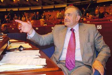 Ο Βρετανός Τέρι Ντέιβις αναλαμβάνει Γενικός Γραμματέας του Συμβουλίου της Ευρώπης