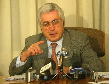 Όλες οι νησιωτικές περιοχές της χώρας στις πρόνοιες της ΕΕ, ξεκαθαρίζει η κυβέρνηση