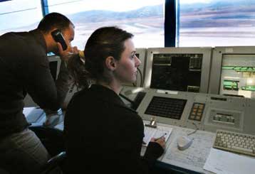 Πρόσβαση στα δεδομένα των κρατήσεων της Ολυμπιακής επιδιώκουν οι ΗΠΑ