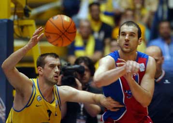 Χωρίς Τάρλατς, Μίλισιτς και Στογιάκοβιτς η Σερβία / Μαυροβούνιο στους Αγώνες