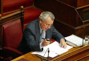 Αντιδρά η αντιπολίτευση στο αντιτρομοκρατικό ν/σ παρά τις ήπιες αλλαγές Παπαληγούρα