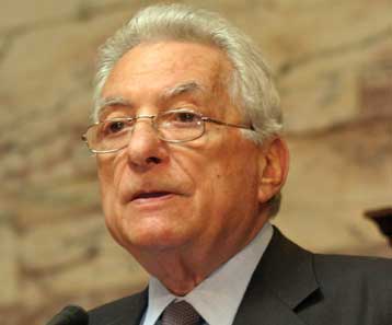 Δεν αποσυνδέουμε Κυπριακό και ελληνοτουρκικές σχέσεις, επανέλαβε ο Π.Μολυβιάτης