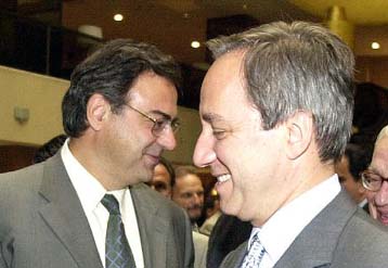 Κοινοβουλευτική «κόντρα» Αλογοσκούφη – Χριστοδουλάκη για δημόσιο χρέος και δάνεια