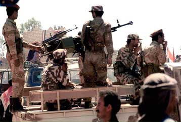 Σαράντα έξι νεκροί σε συγκρούσεις εξτρεμιστών ισλαμιστών με αστυνομικούς στην Υεμένη