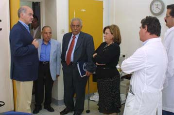 Να επεκταθεί η δράση του ΟΚΑΝΑ και σε πόλεις εκτός της Αθήνας ζητά ο Γ.Παπανδρέου