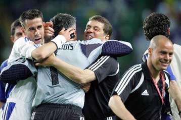 «Ψυχάρες και τρελούς» χαρακτήρισε ο Φύσσας τους Έλληνες παίκτες