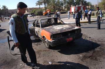 Σειρά βομβιστικών επιθέσων και συγκρούσεων τάραξαν για άλλη μια ημέρα το Ιράκ