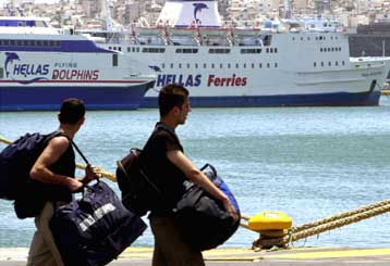 «Τσουχτερά» τα ακτοπλοϊκά ταξίδια στο Αιγαίο φέτος το καλοκαίρι