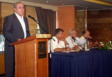 Κριτική στην κυβέρνηση για τον «τρομονόμο» από τον πρόεδρο του ΣΥΝ