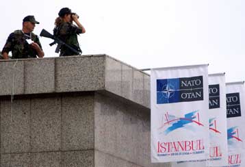 Θετικό το ΝΑΤΟ στο αίτημα για εκπαίδευση των Ένοπλων Δυνάμεων του Ιράκ