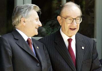 Αύξηση επιτοκίων συνιστούν οι κεντρικοί τραπεζίτες