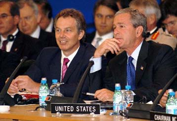 Μηνύματα στήριξης στη μεταβατική κυβέρνηση του Ιράκ από τη διεθνή κοινότητα