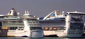 Αλλαγές (με αντιδράσεις) στα αγκυροβόλια των πλοίων του Πειραιά, λόγω των Ολυμπιακών