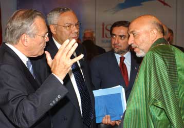 Την επίσπευση της αποστολής ενισχύσεων του ΝΑΤΟ στο Αφγανιστάν ζήτησε ο Καρζάι