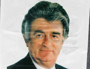 Εξήντα Σερβοβόσνιοι αξιωματούχοι καθαιρέθηκαν λόγω αποτυχίας σύλληψης του Κάρατζιτς