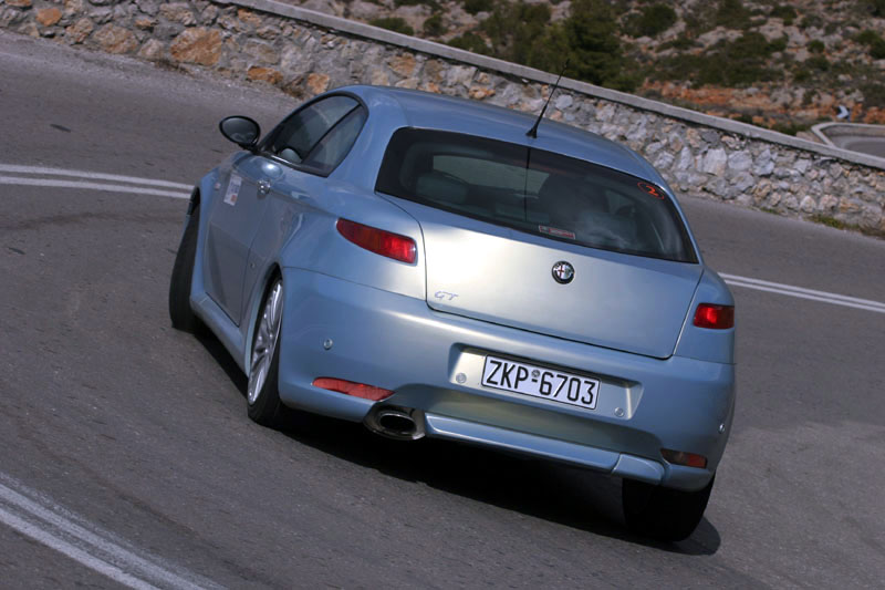 Νέα έκδοση με κινητήρα 1,8 λίτρων για την Alfa Romeo GT