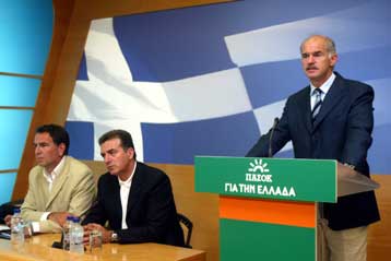 Ισχυρή «δόση» ανανέωσης και ηχηρές απουσίες στην υπόθεση ανασυγκρότησης του ΠΑΣΟΚ