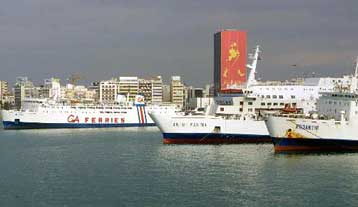 Αδιέξοδο στις διαπραγματεύσεις ακτοπλόων και ΥΕΝ για τις αυξήσεις στα ναύλα