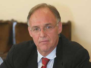 Συμφωνία για τη ρύθμιση των χρεών του Δημοσίου προς το Ταμείο Νομικών