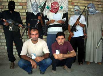 Ελεύθεροι αφέθηκαν δύο ακόμα Τούρκοι και ένας Πακιστανός που κρατούνταν στο Ιράκ