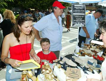 Αυξάνονται και επεκτείνονται στην περιφέρεια οι έλεγχοι για το παραεμπόριο