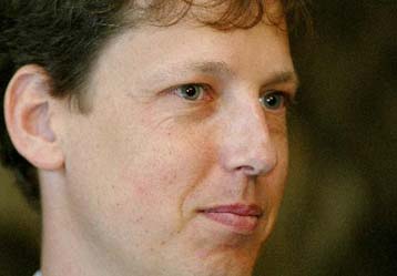 Ο Σοσιαλδημοκράτης Στάνισλαβ Γκρος καλείται να ηγηθεί της κυβέρνησης της Τσεχίας