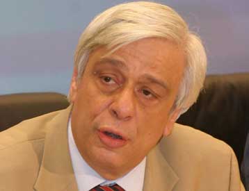 Αλλαγές στο σύστημα προσλήψεων του Δημοσίου προαναγγέλει ο Πρ.Παυλόπουλος