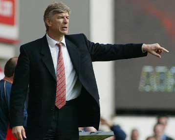 Και ο Βενγκέρ υποψήφιος για την εθνική Γερμανίας