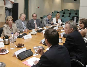 Μόνο από Έλληνες ένοπλους αστυνομικούς θα φυλάσσονται οι επίσημοι στους Αγώνες