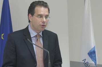 Αρνητικές διαστάσεις στα μέτρα της Κομισιόν υπέρ Τουρκοκυπρίων διαπιστώνει η κυβέρνηση