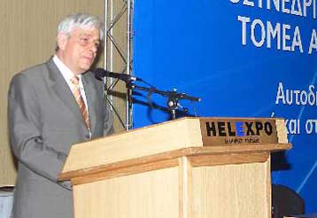 Διαστρέβλωση θέσεων τα περί «επανίδρυσης κομματικού κράτους», δηλώνει ο ΥΠΕΣ