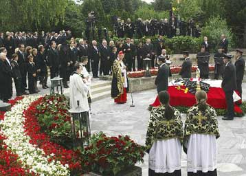 Παρουσία 25 ξένων ηγετών η κηδεία του προέδρου της Αυστρίας Τόμας Κλέστιλ