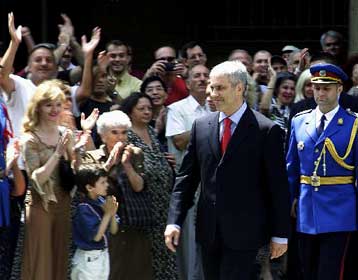 Ο Μπόρις Τάντιτς ορκίστηκε πρόεδρος της Σερβίας