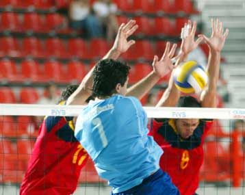 Την ήττα με 3-1 σετ από την Ισπανία γνώρισε η εθνική ομάδα βόλεϊ